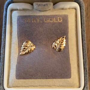 14k Gold Leaf Stud Earrings
